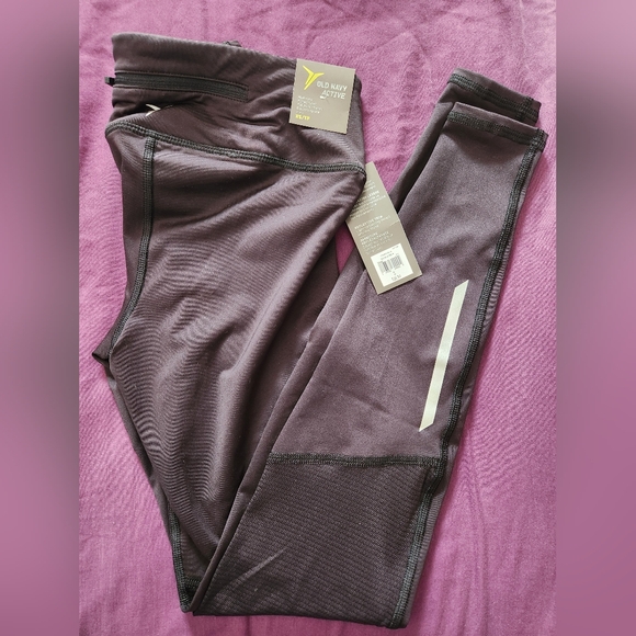 Old navy active leggings workout - Picture 1 of 5